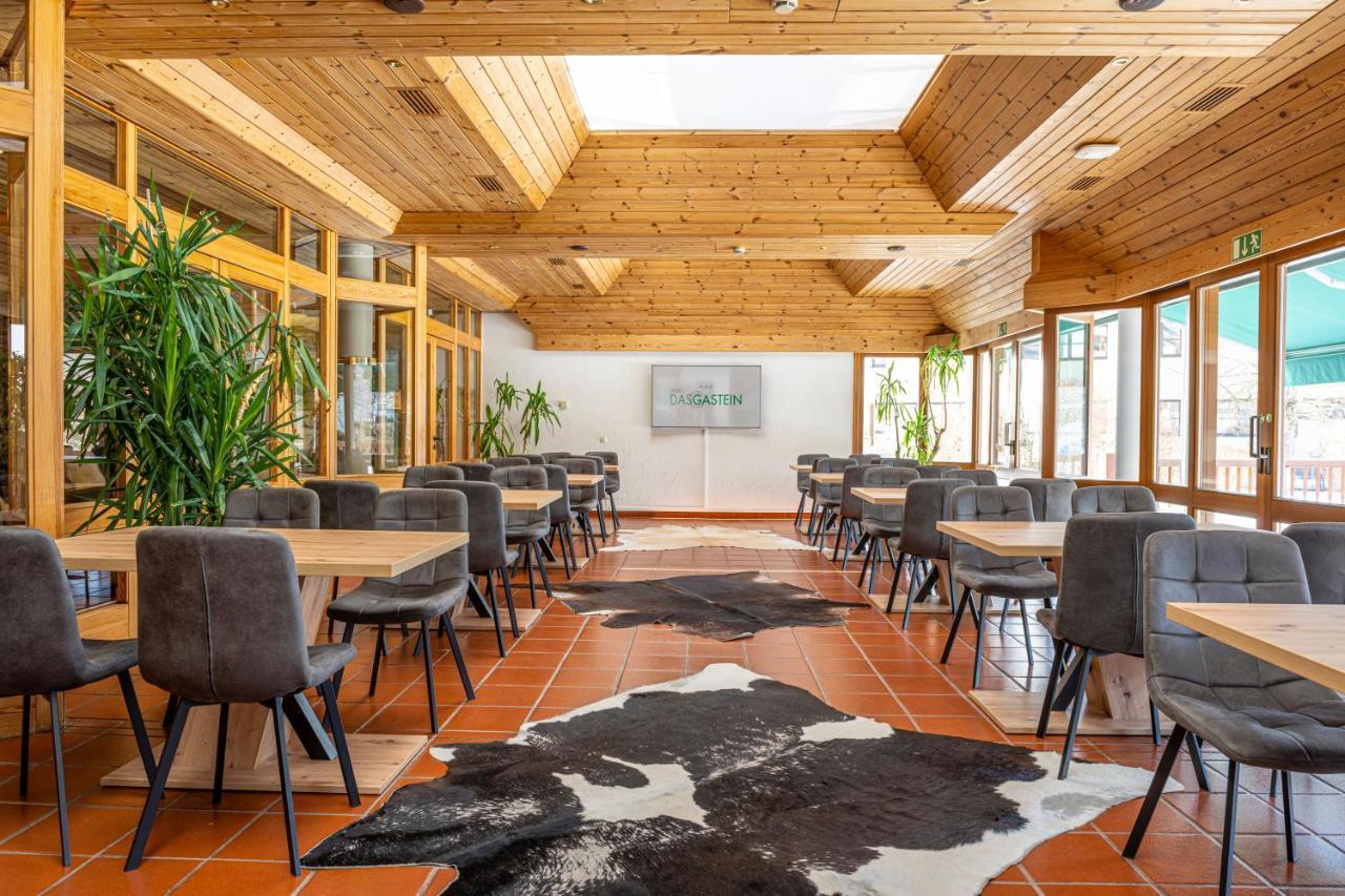 Gastein: Alpine Thermal & Summer Mountain Access Hotel Bad Hofgastein